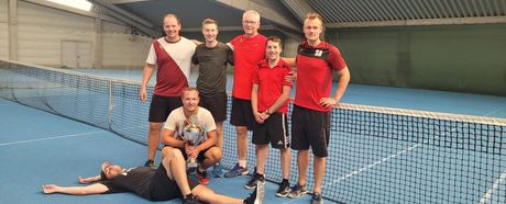 Tischtennis goes Tennis 