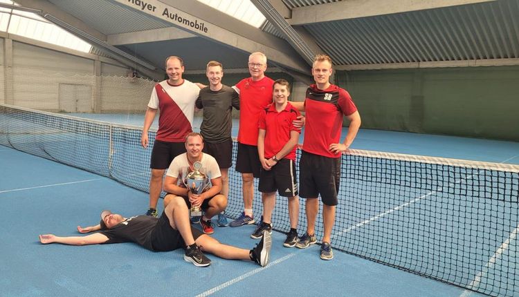 Tischtennis goes Tennis 