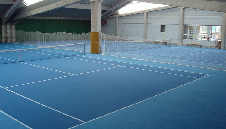 Tennishalle