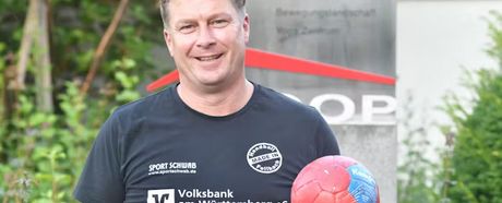 Frank Schmid bleibt Trainer beim SVF