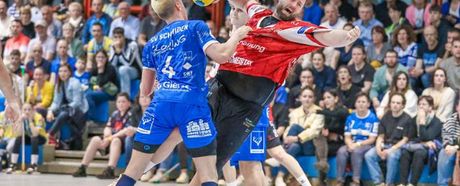 Der Kapitän geht von Bord